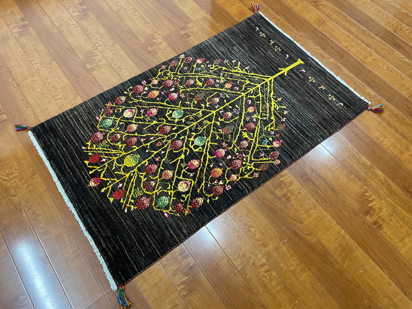 【オンライン限定】カシュクリギャッベ 130cm x 80cm RJ13673