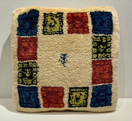 【福岡店】ギャッベクッション 40cm x 41cm Z2871
