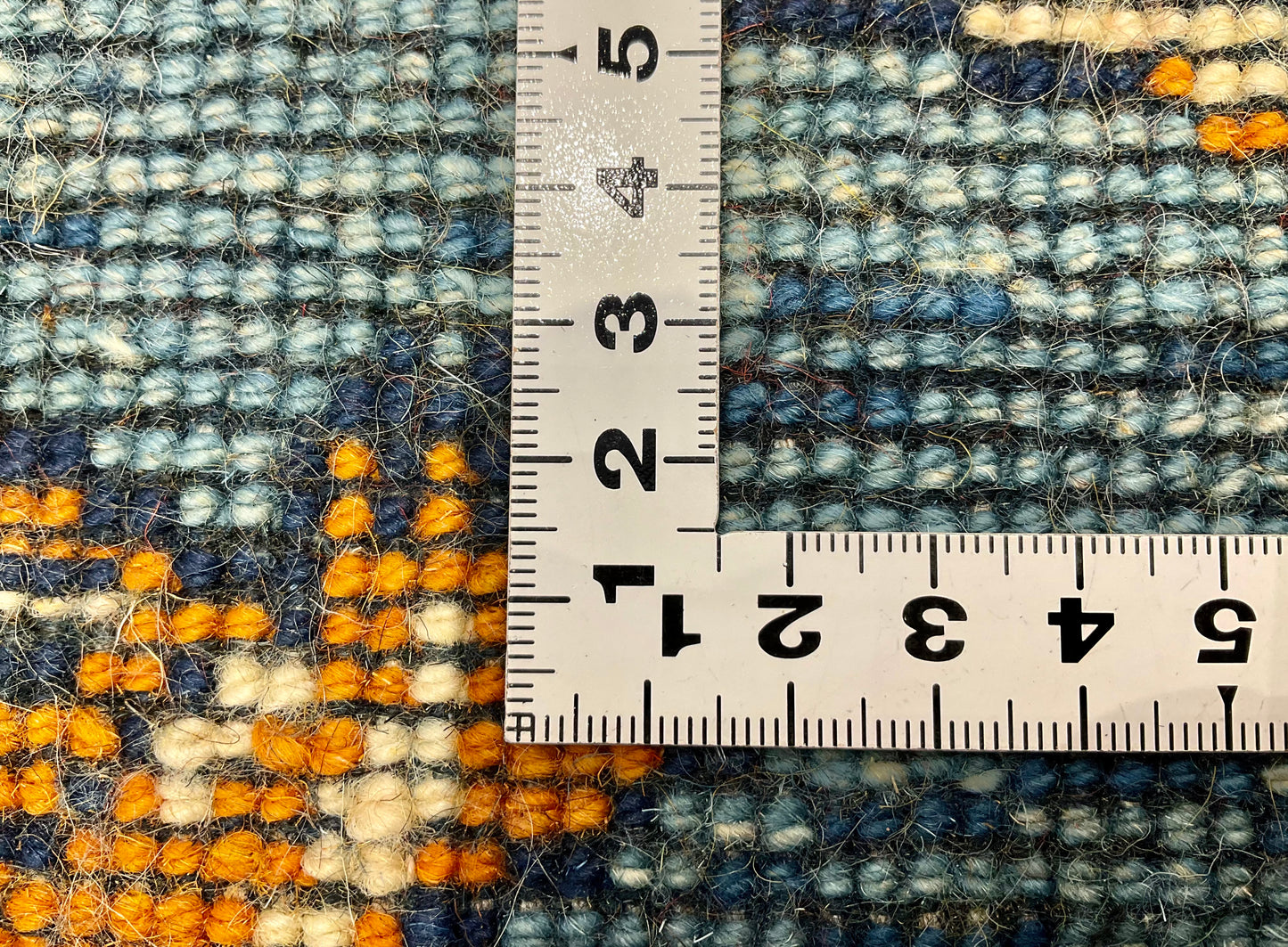 ギャッベ 43cm x 42cm T8346