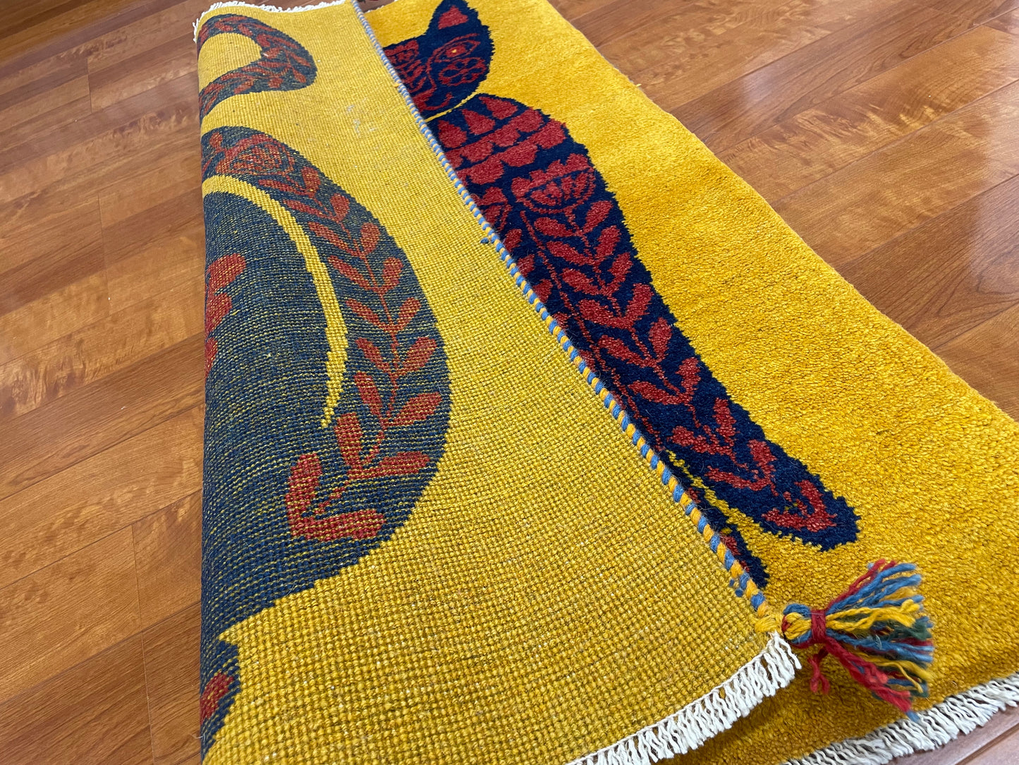 【オンライン限定】ギャッベ 120cm x 82cm RJ13124