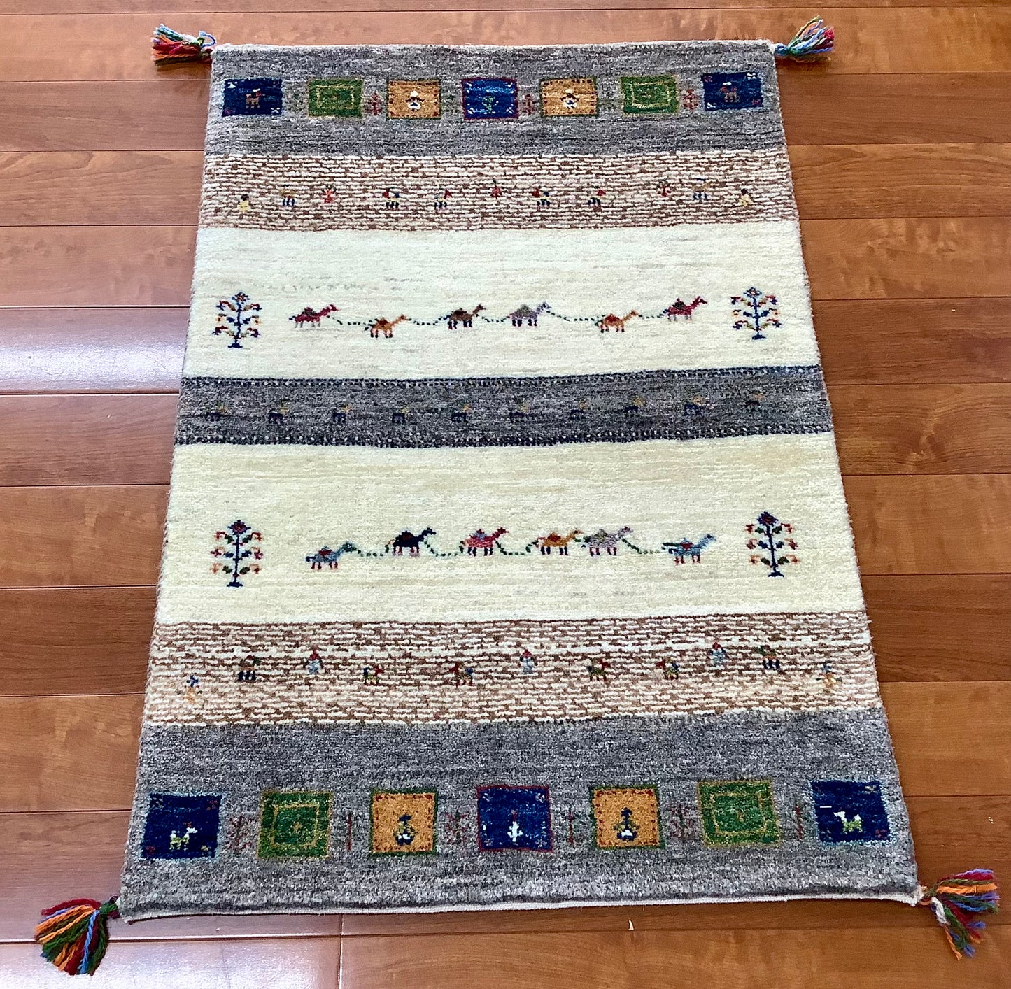 【オンライン限定】カシュクリ 94cm x 63cm RJ4935
