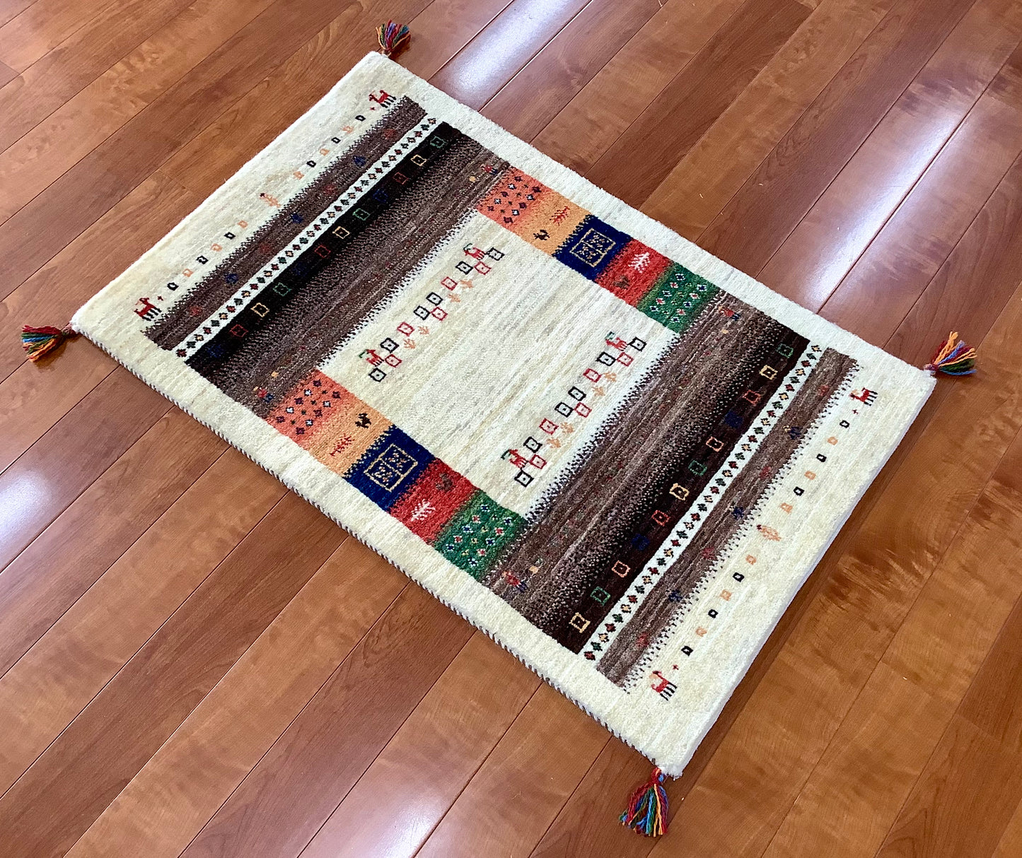 【オンライン限定】カシュクリ 100cm x 65cm RJ7667
