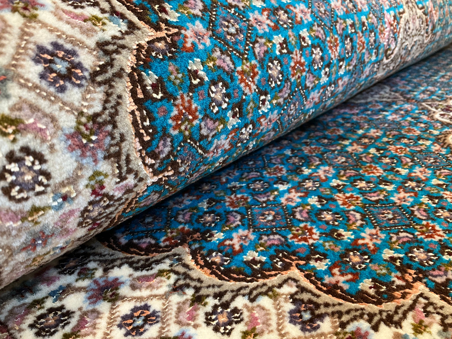 タブリーズ 150cm x 107cm PS8034