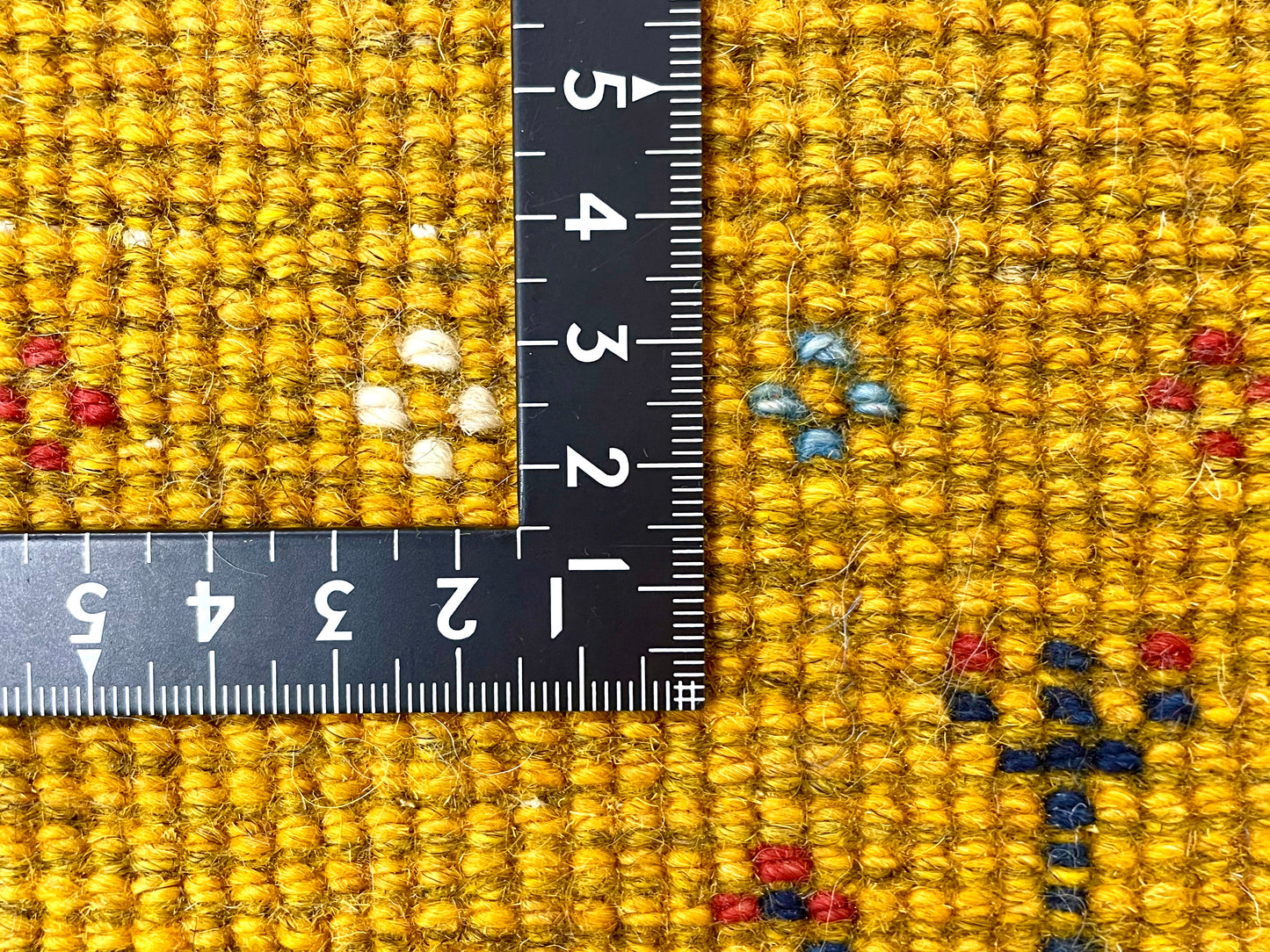 【オンライン限定】ギャッベ 88cm x 60cm RJ8649