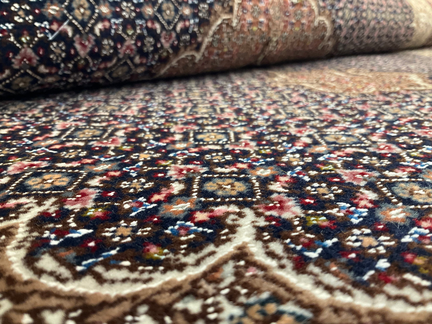 タブリーズ アブドラーヒ工房 200cm x 155cm PS2569