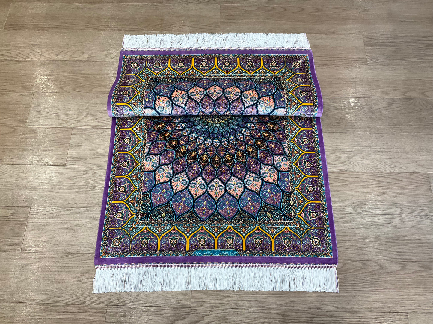 ペルシャンシルク 120cm x 80cm PS10990