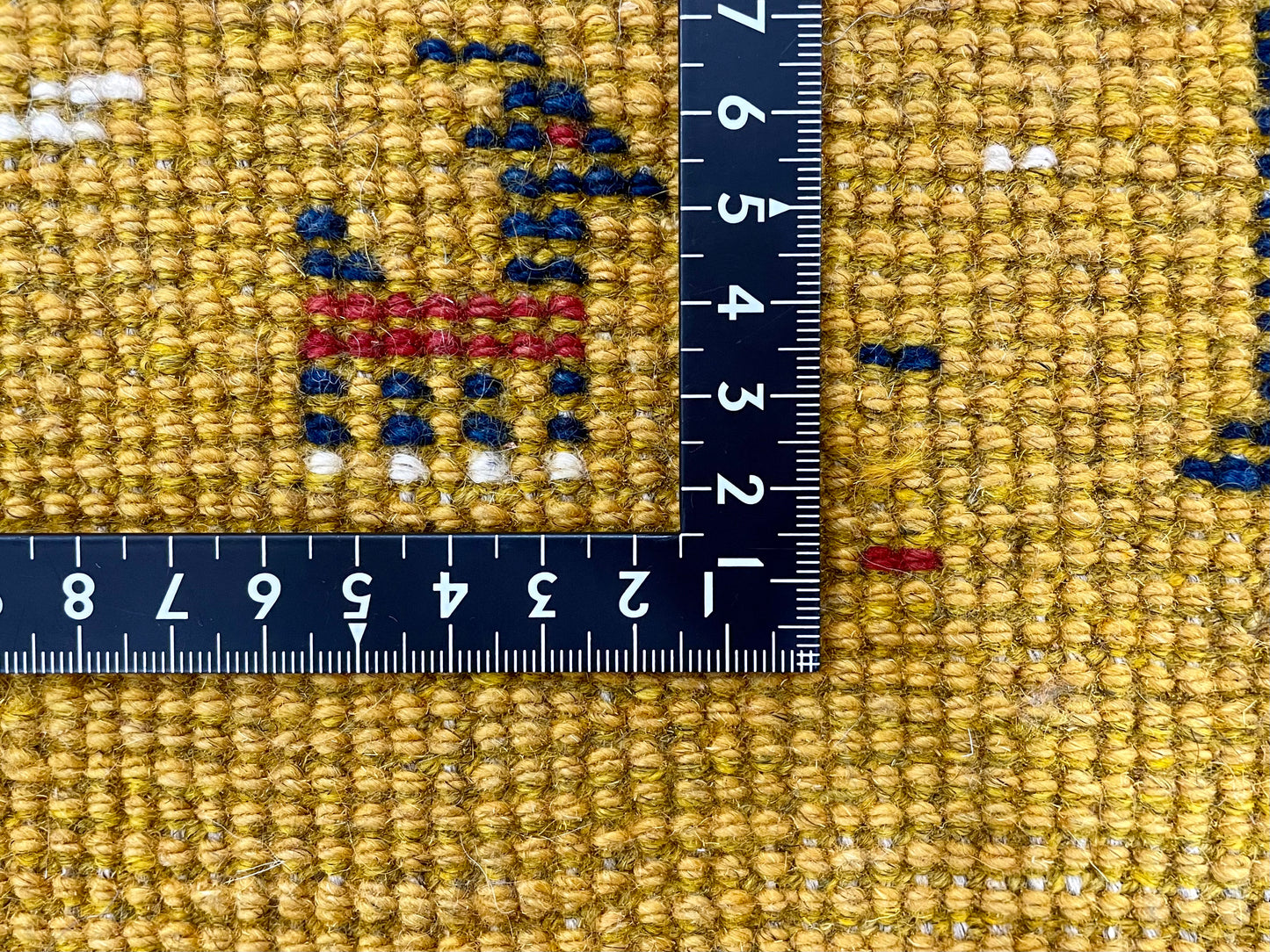 【オンライン限定】ギャッベ 88cm x 58cm RJ8623