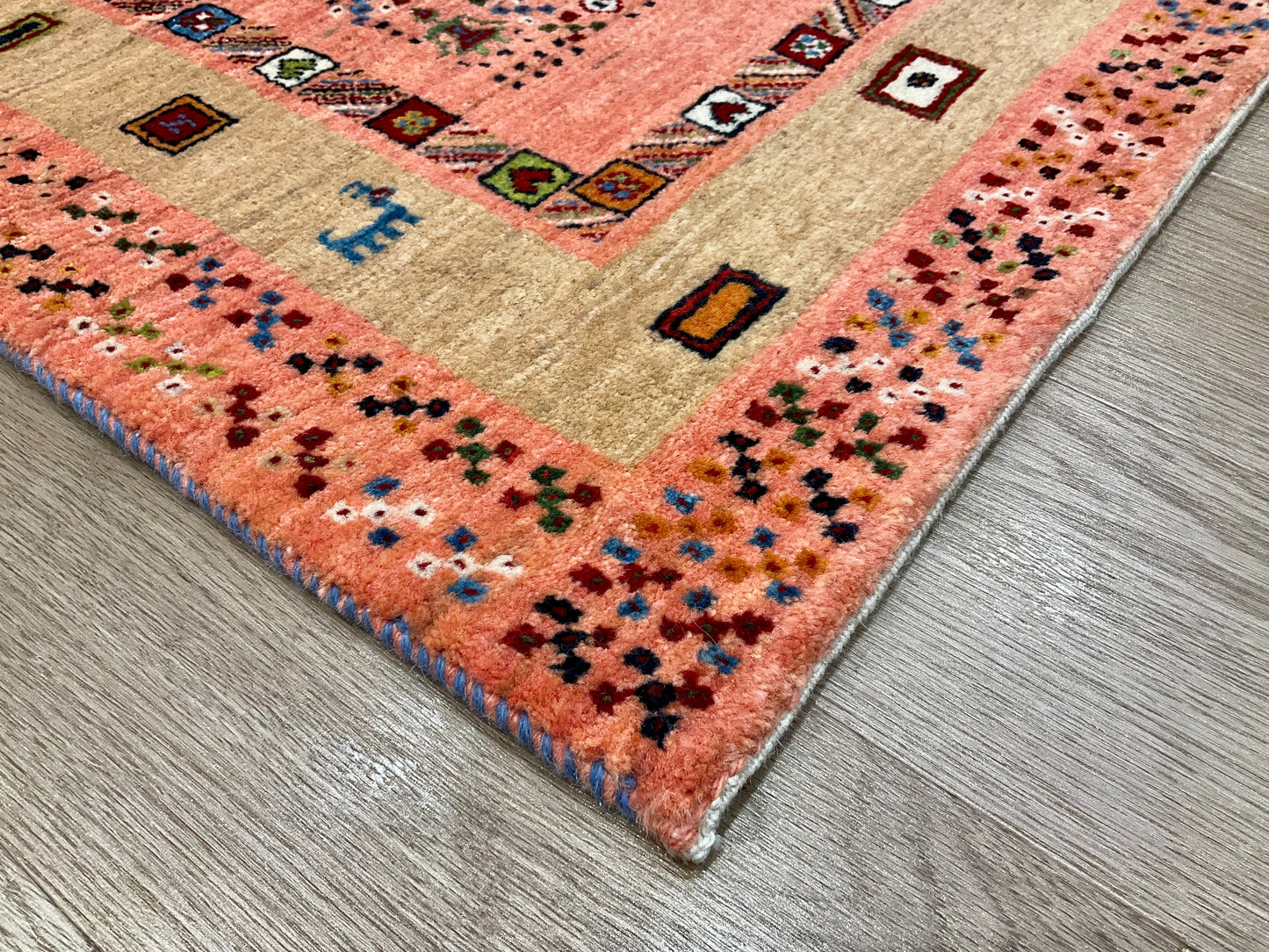 カシュクリ 100cm x 66cm RJ11028