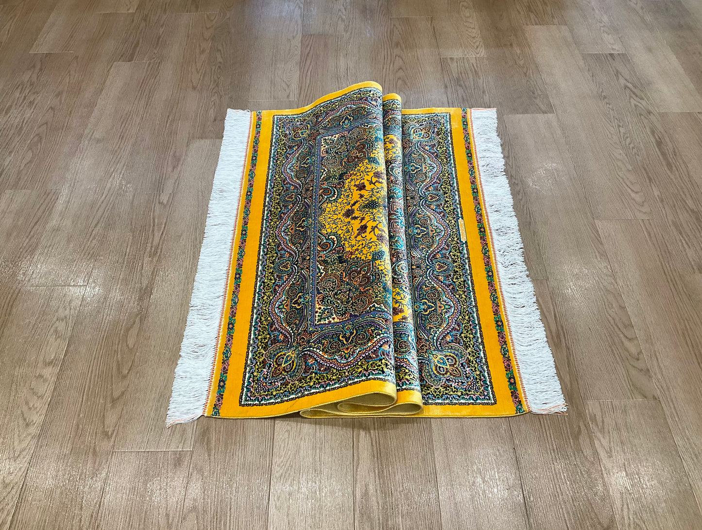 ペルシャンシルク 120cm x 80cm PS11024
