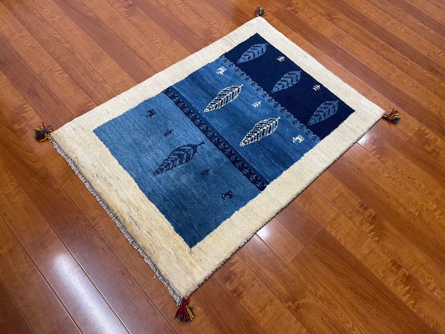 【オンライン限定】ギャッベ 117cm x 82cm RJ12805
