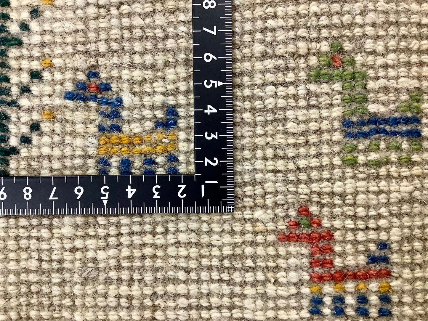 【オンライン限定】ギャッベ 87cm x 58cm RJ13773