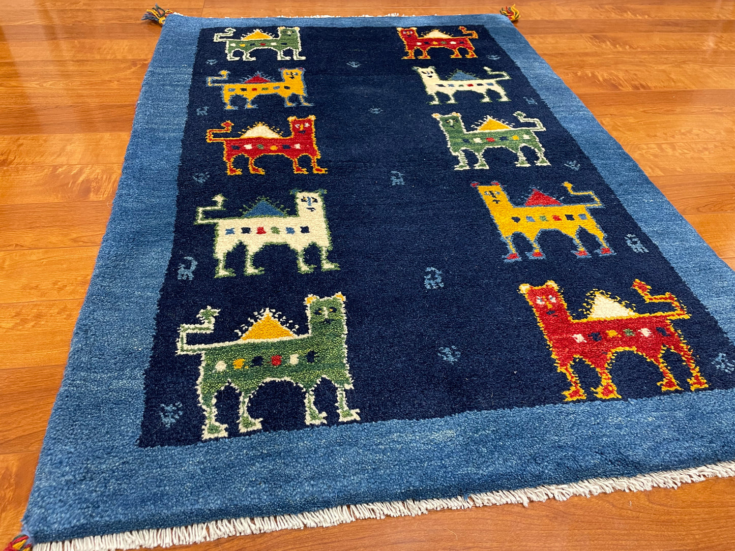 【オンライン限定】ギャッベ 122cm x 85cm RJ12774