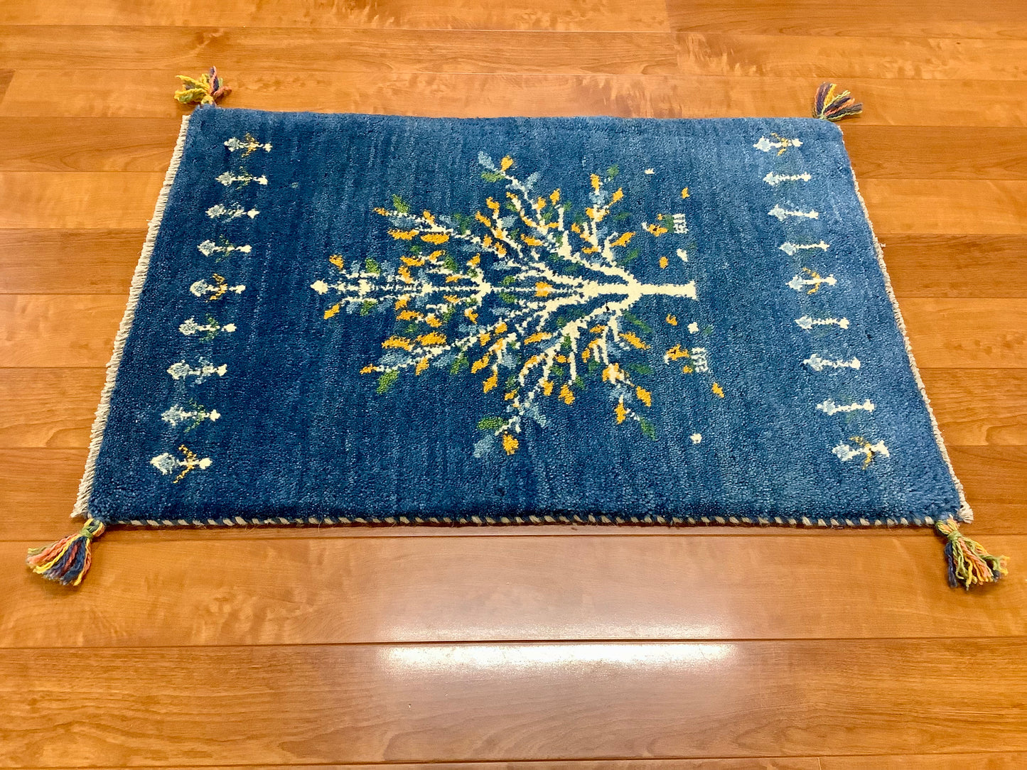 【オンライン限定】ギャッベ 87cm x 60cm RJ5802