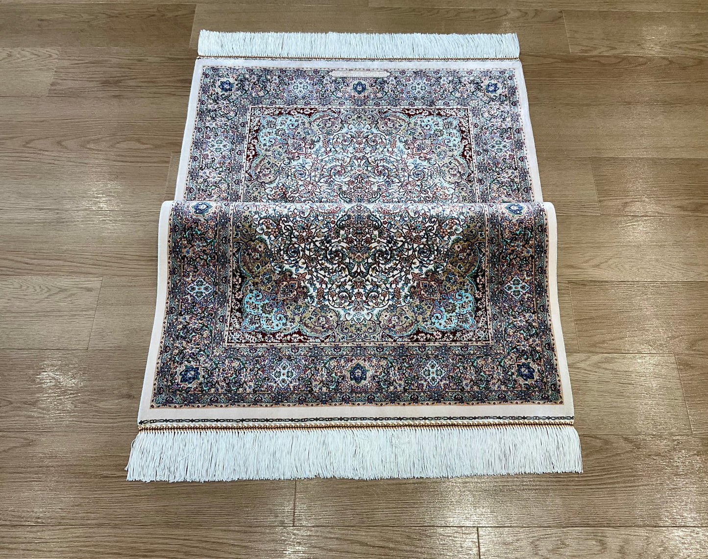ペルシャンシルク 120cm x 80cm PS9644