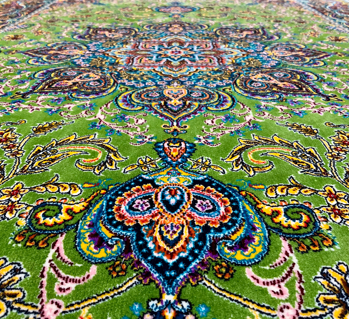 ペルシャンシルク 120cm x 80cm PS10693