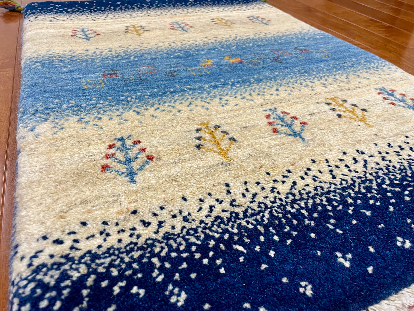 【オンライン限定】ギャッベ 92cm x 63cm RJ4301