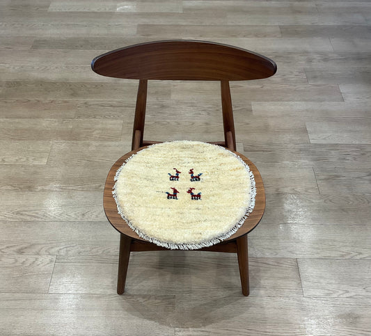 ギャッベ 41cm x 40cm T4457