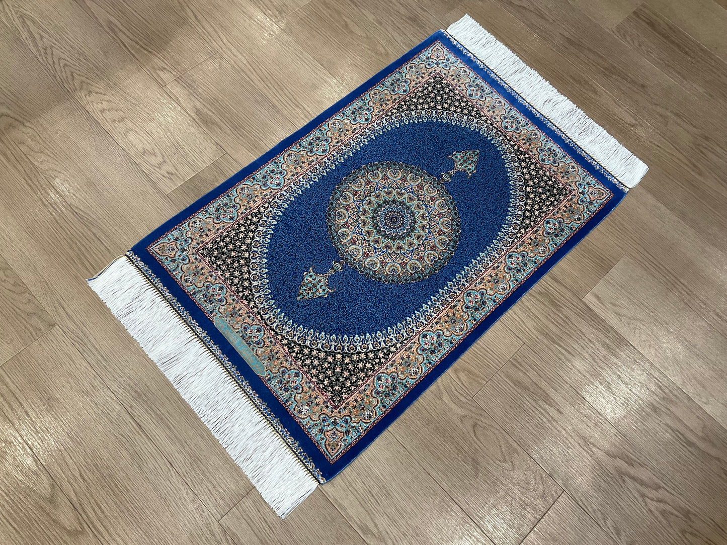 ペルシャンシルク 90cm x 60cm PS5540