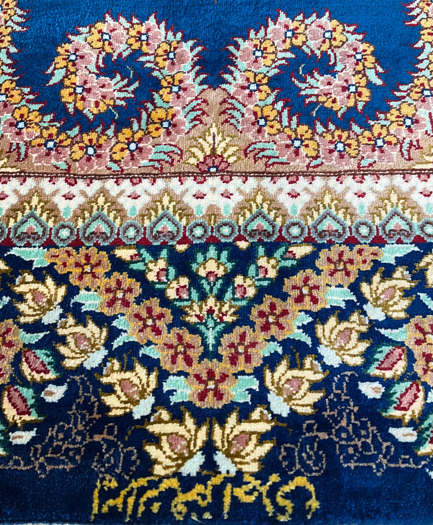 クム アフマディ工房 120cm x 75cm NT10625