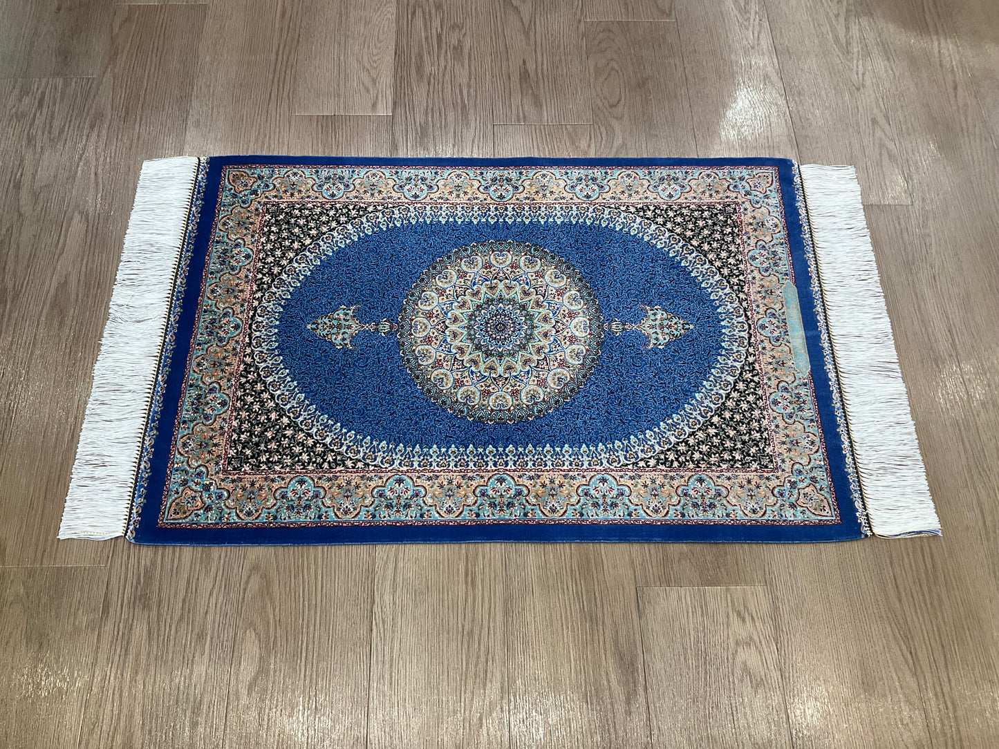 ペルシャンシルク 90cm x 60cm PS5540
