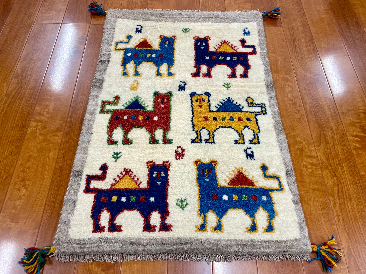 【オンライン限定】ギャッベ 88cm x 60cm RJ13709