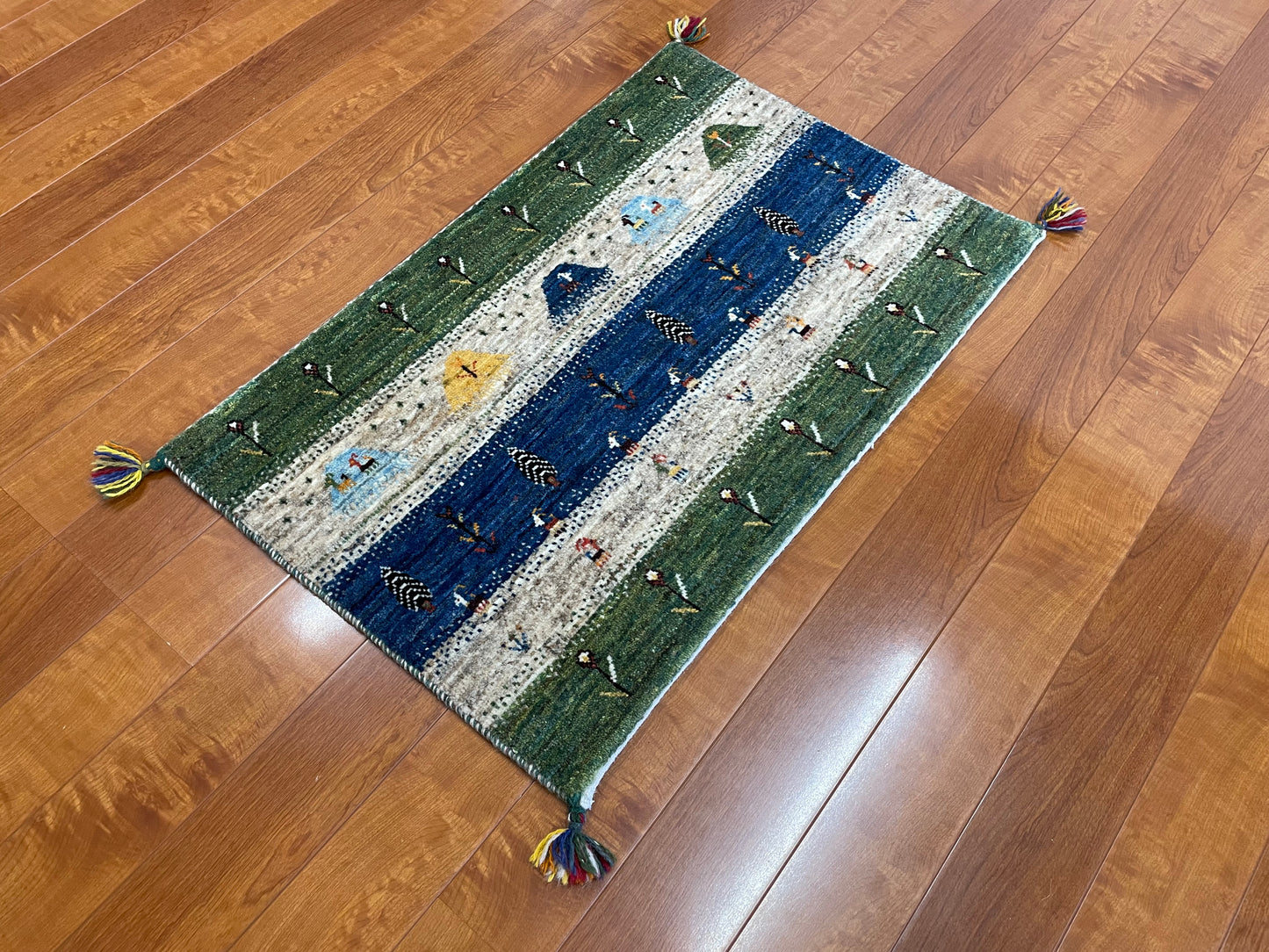 【オンライン限定】カシュクリギャッベ 54cm x 85cm RD13609