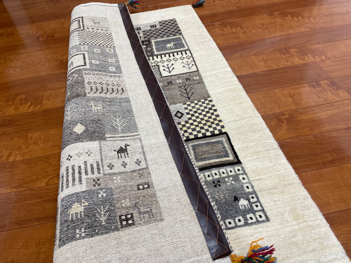 【オンライン限定】カシュクリギャッベ 125cm x 88cm RJ12461