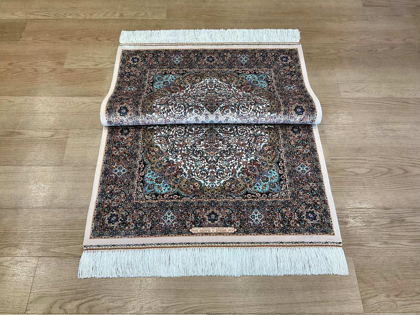 ペルシャンシルク 120cm x 80cm PS9644