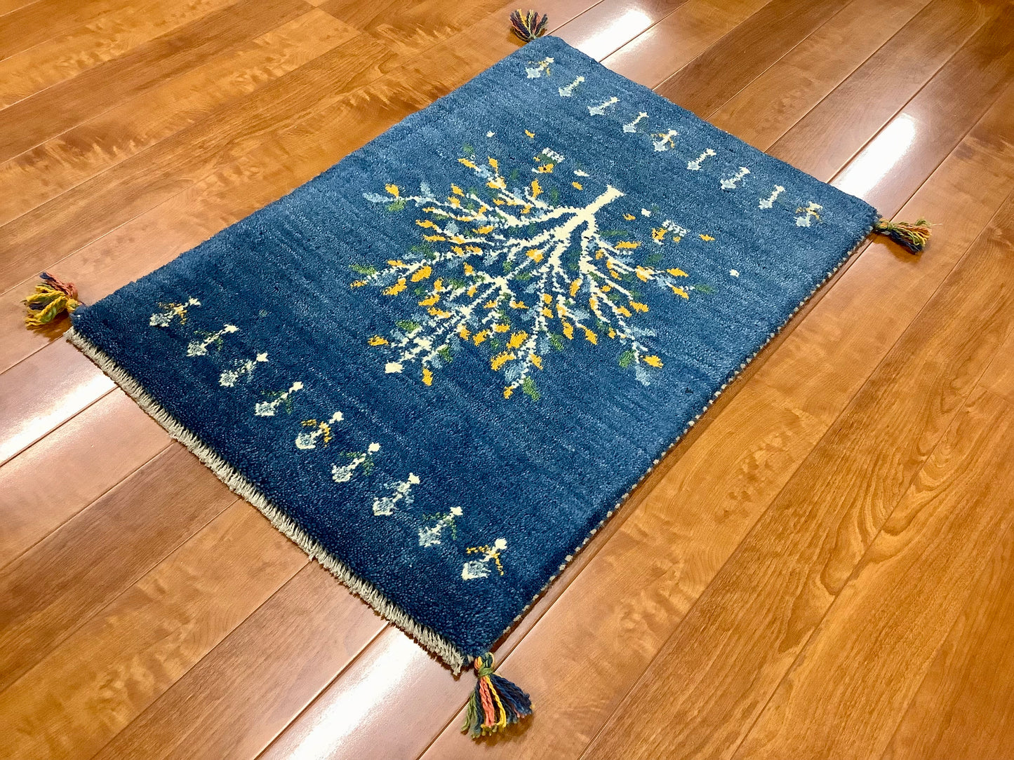 【オンライン限定】ギャッベ 87cm x 60cm RJ5802