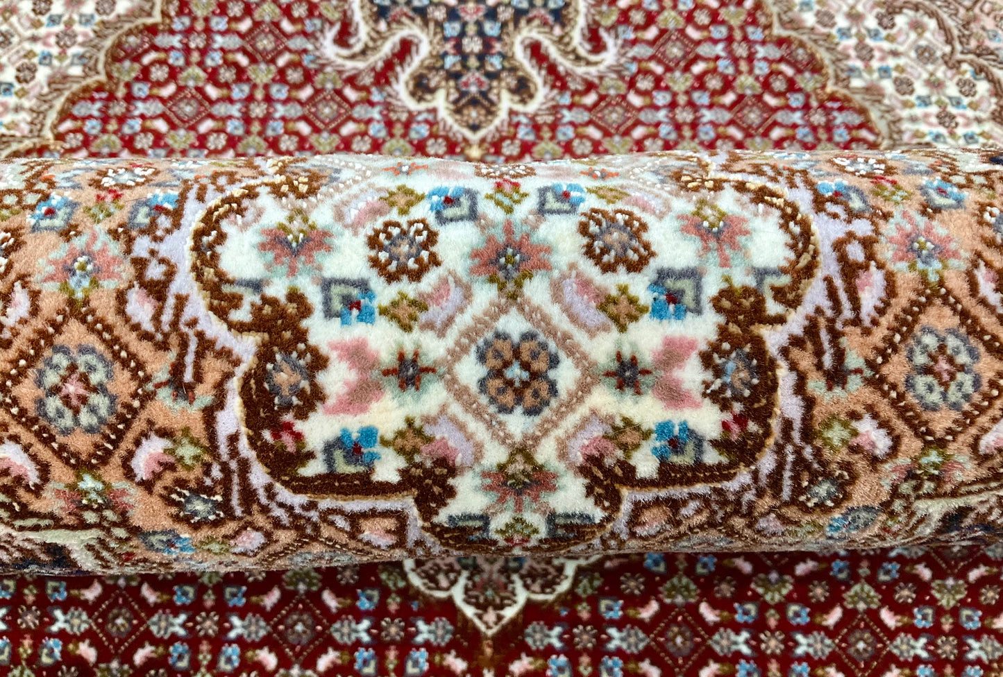 タブリーズ 157cm x 100cm PS6943