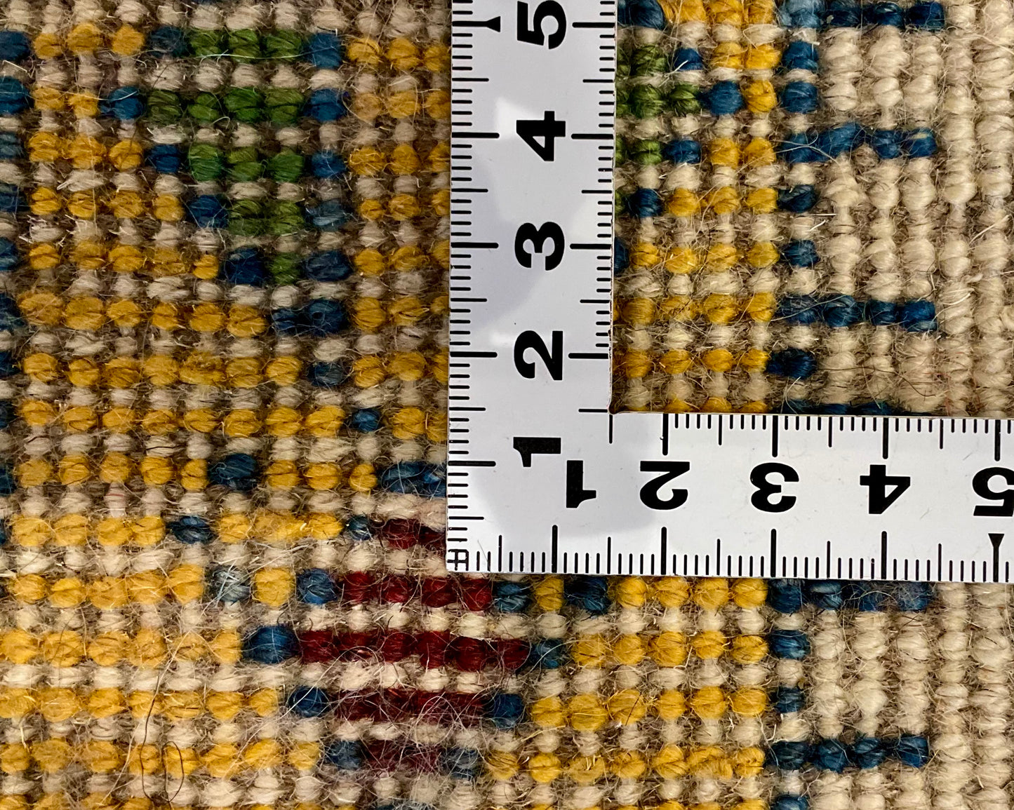 ギャッベ 43cm x 40cm Z170