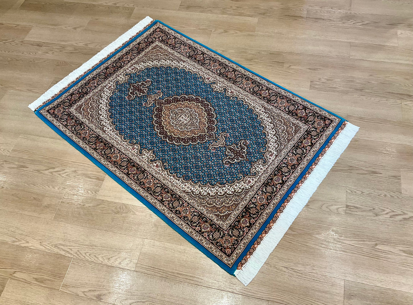 タブリーズ 150cm x 107cm PS8034