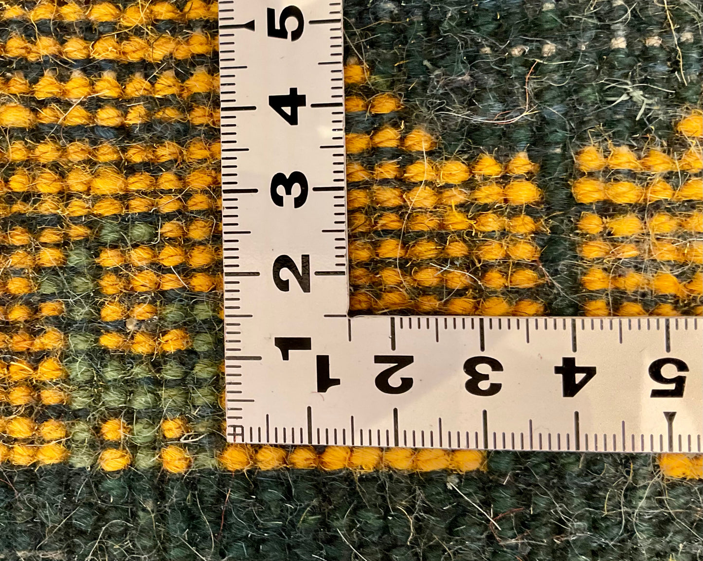 ギャッベ 40cm x 37cm T8303