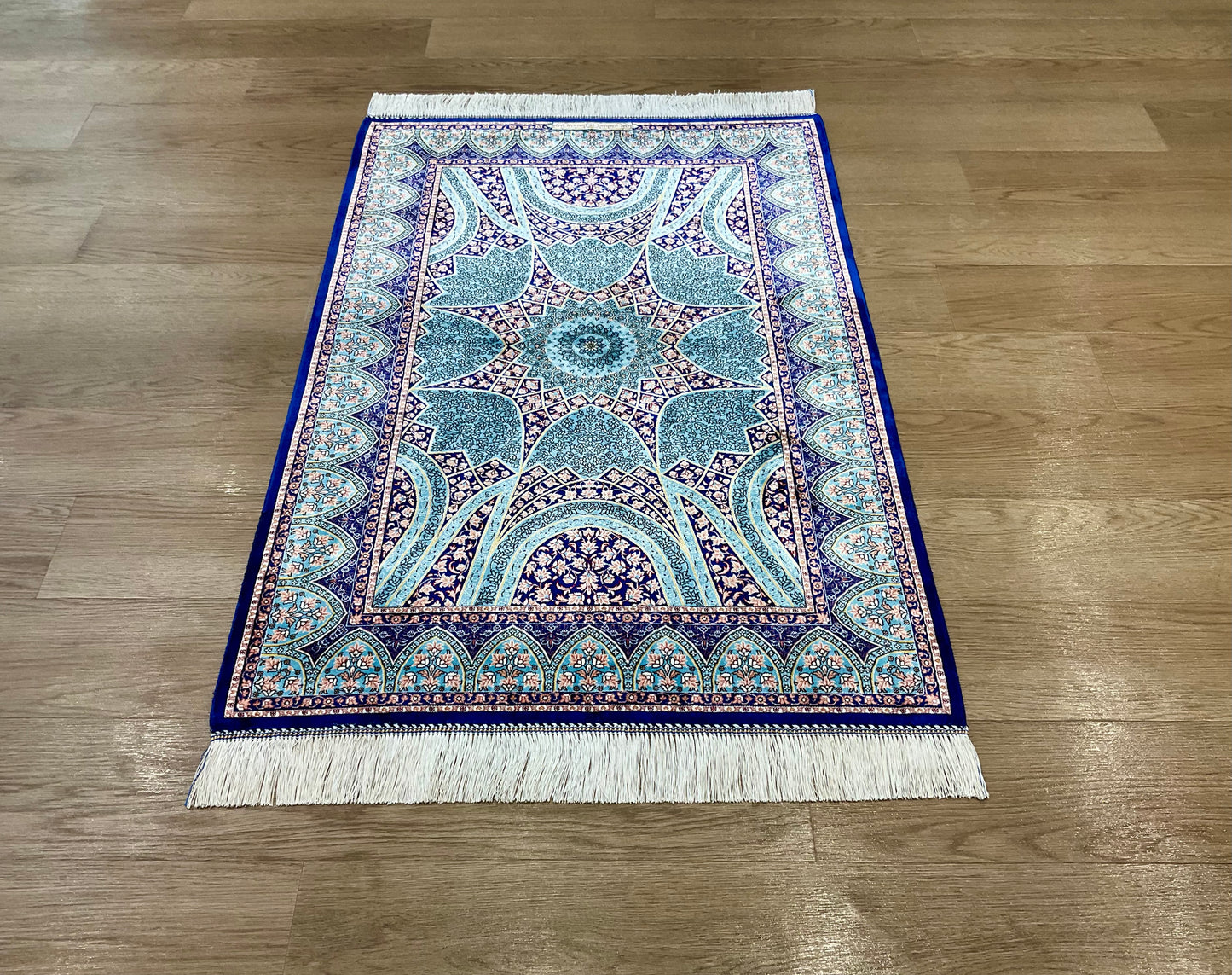 ペルシャンシルク 120cm x 80cm PS10681