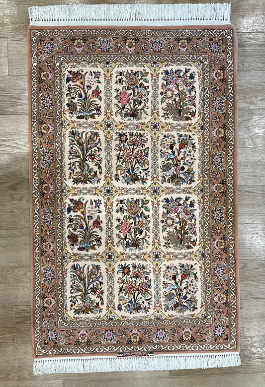 イスファハン サイード工房 132cm x 85cm A22622