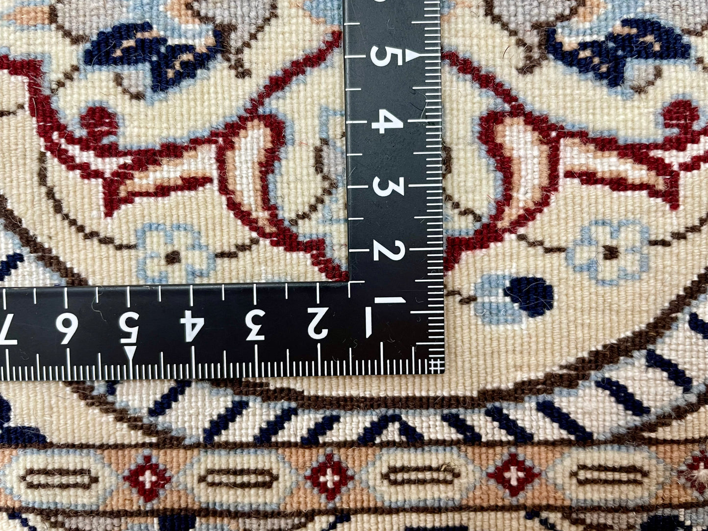 【オンライン限定】ナインシシラ ハビビアン工房 243cm x 168cm PS2029