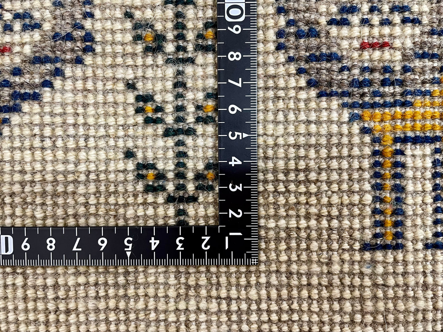 【オンライン限定】ギャッベ 85cm x 60cm RJ13717