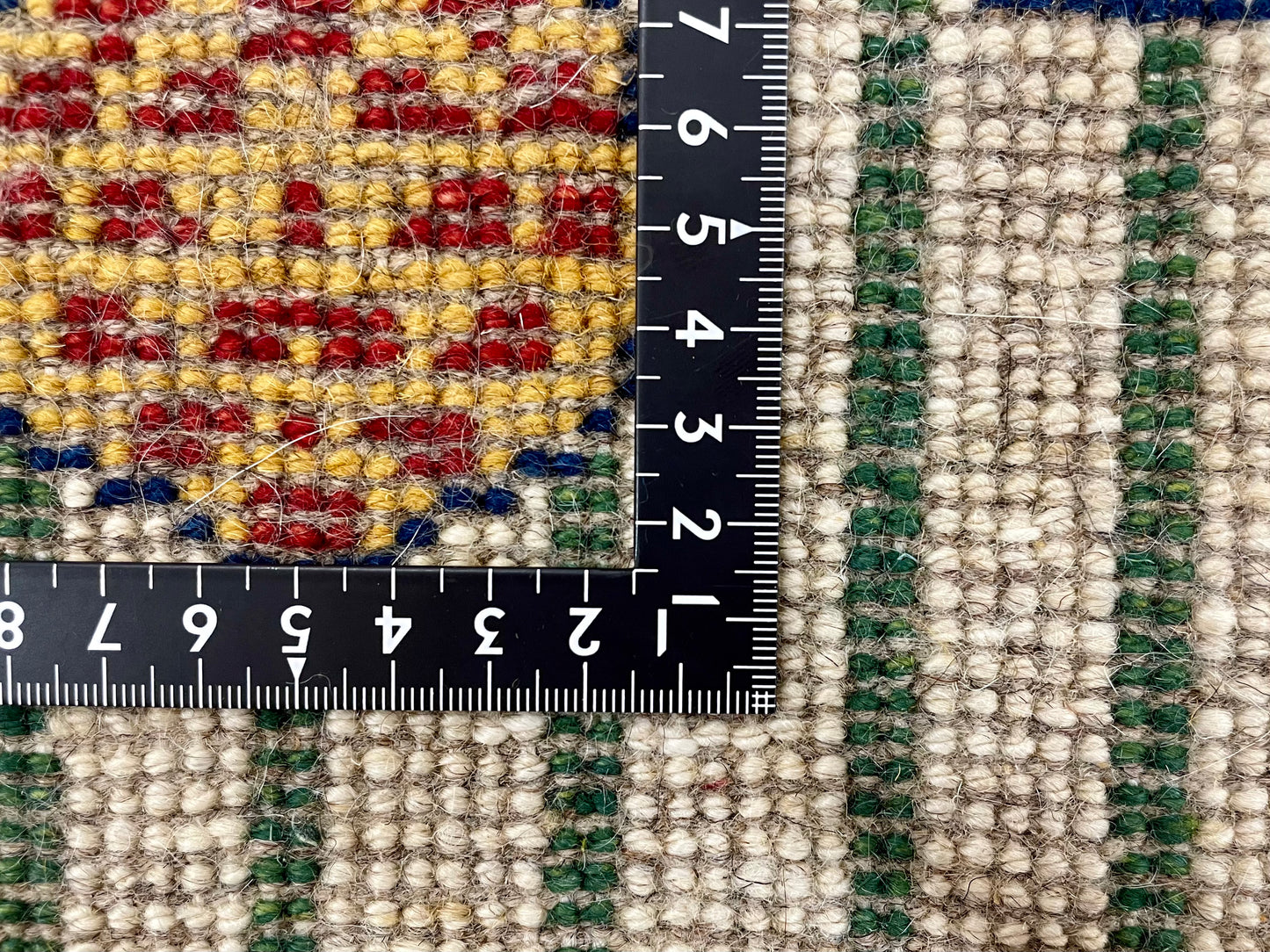 【オンライン限定】ギャッベ 90cm x 63cm RJ13747