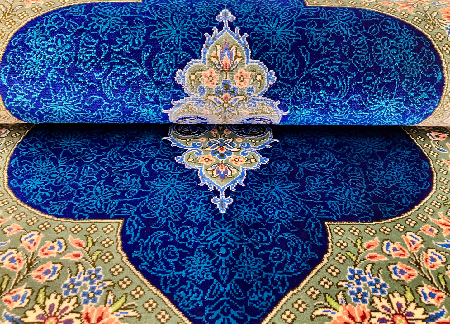 クム ジェッディ工房 92cm x 62cm PS2152