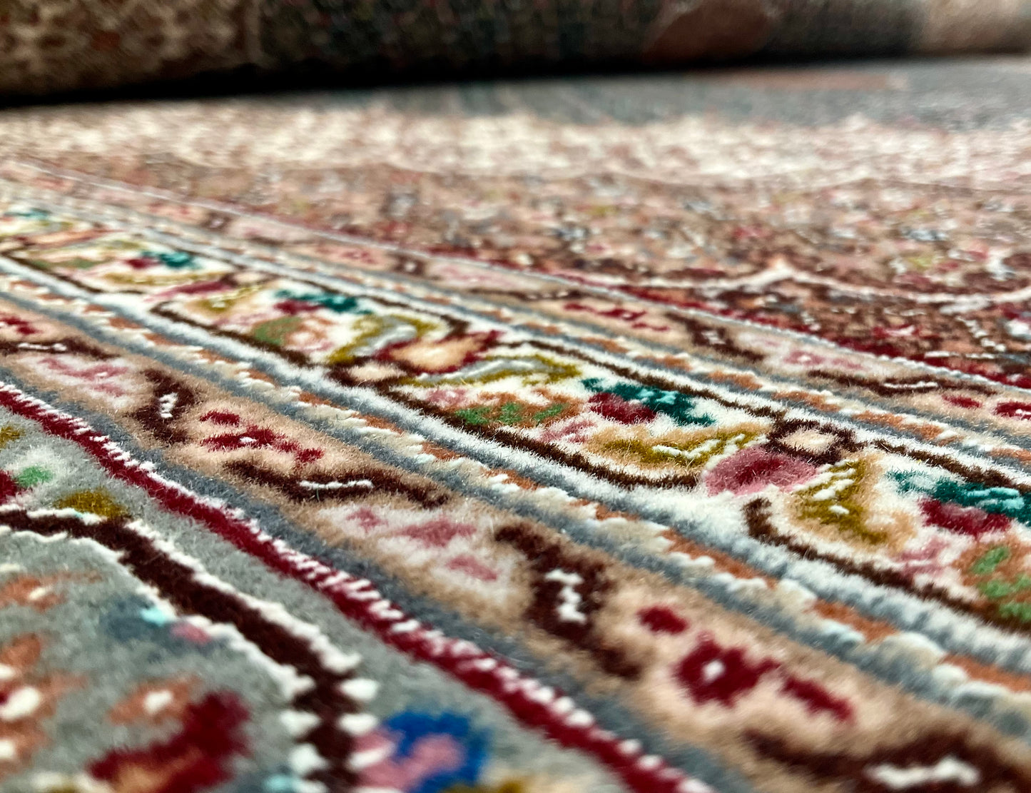 タブリーズ アブドラーヒ工房 200cm x 155cm PS7594