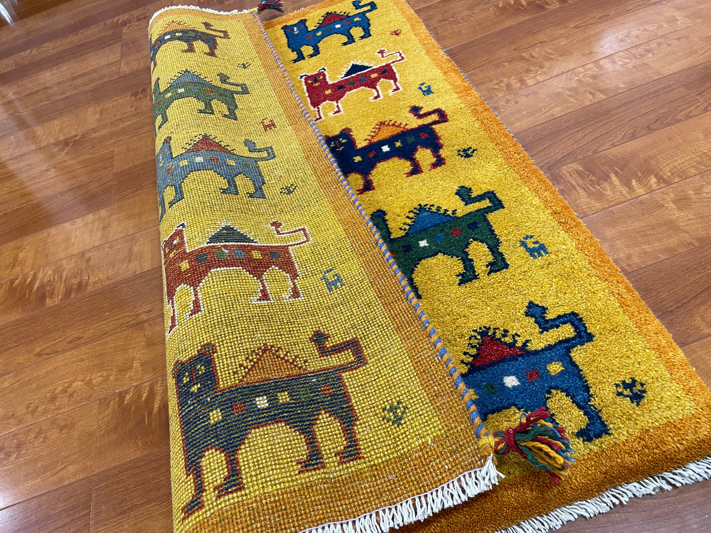 【オンライン限定】ギャッベ 120cm x 88cm RJ14796