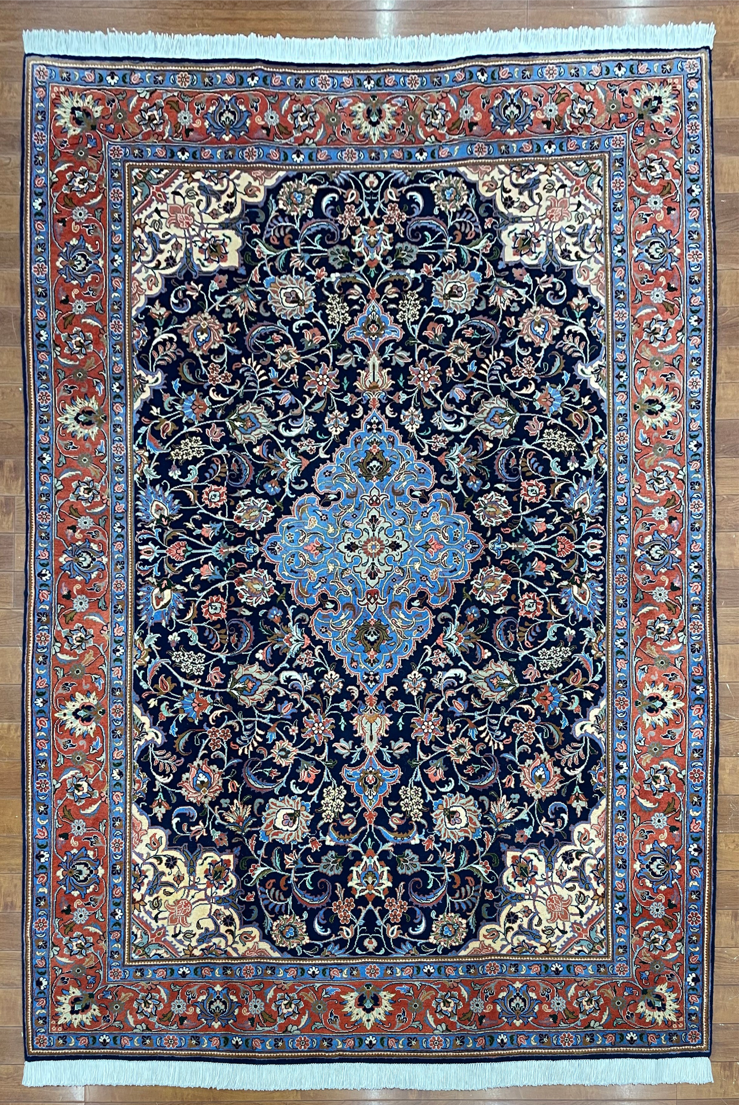【オンライン限定】サルーク 272cm x 216cm NT6010