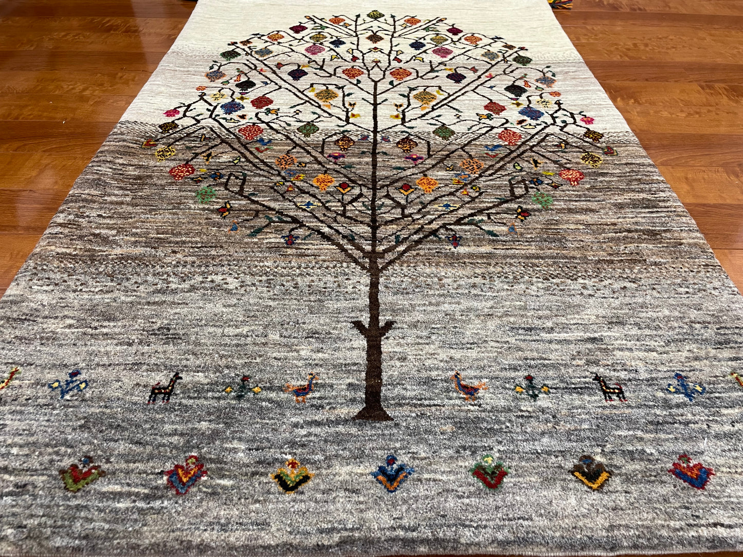 【オンライン限定】カシュクリギャッベ 134cm x 85cm RJ13672