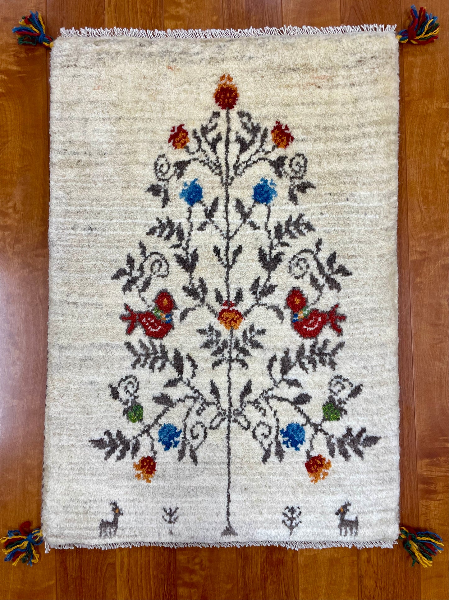 【オンライン限定】ギャッベ 85cm x 60cm RJ13809