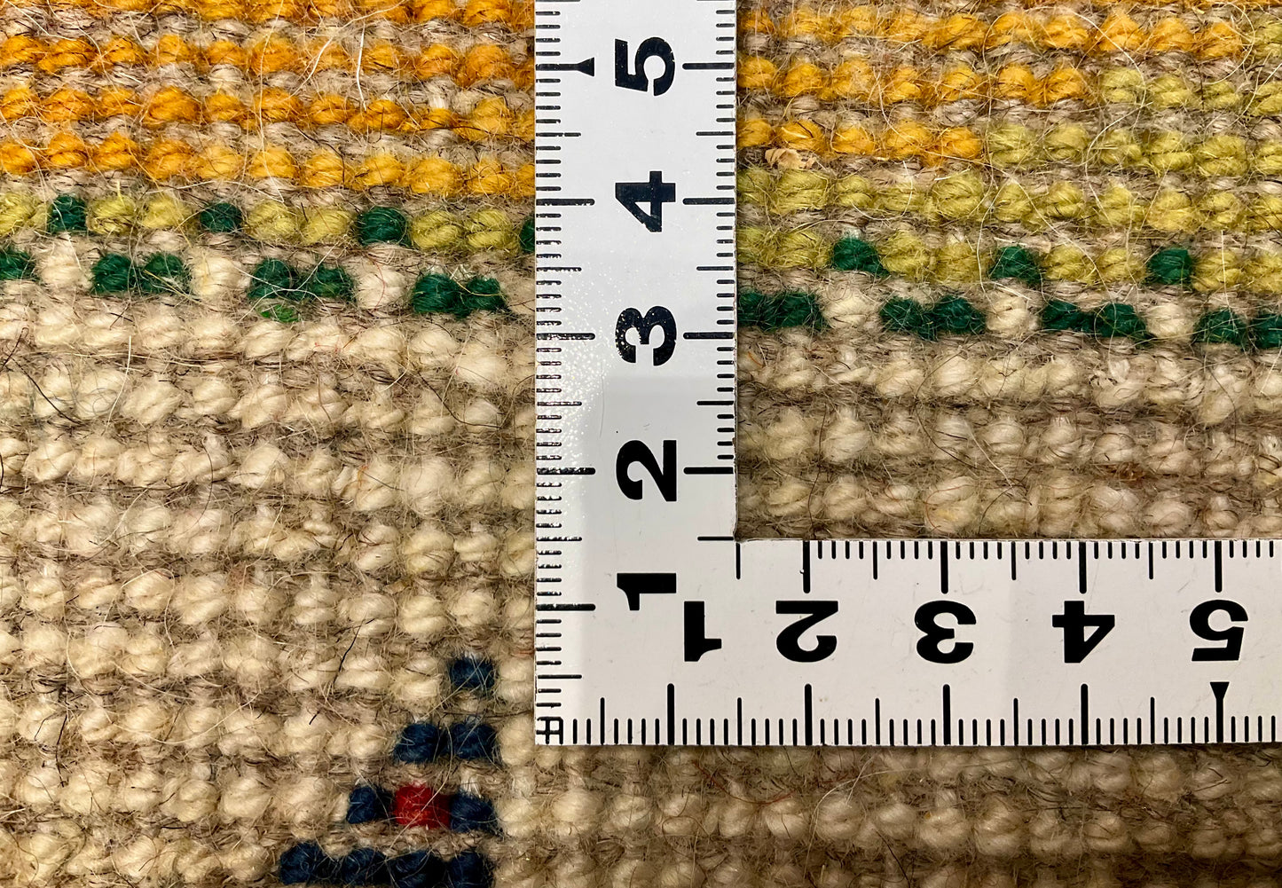 ギャッベ 43cm x 37cm Z1227