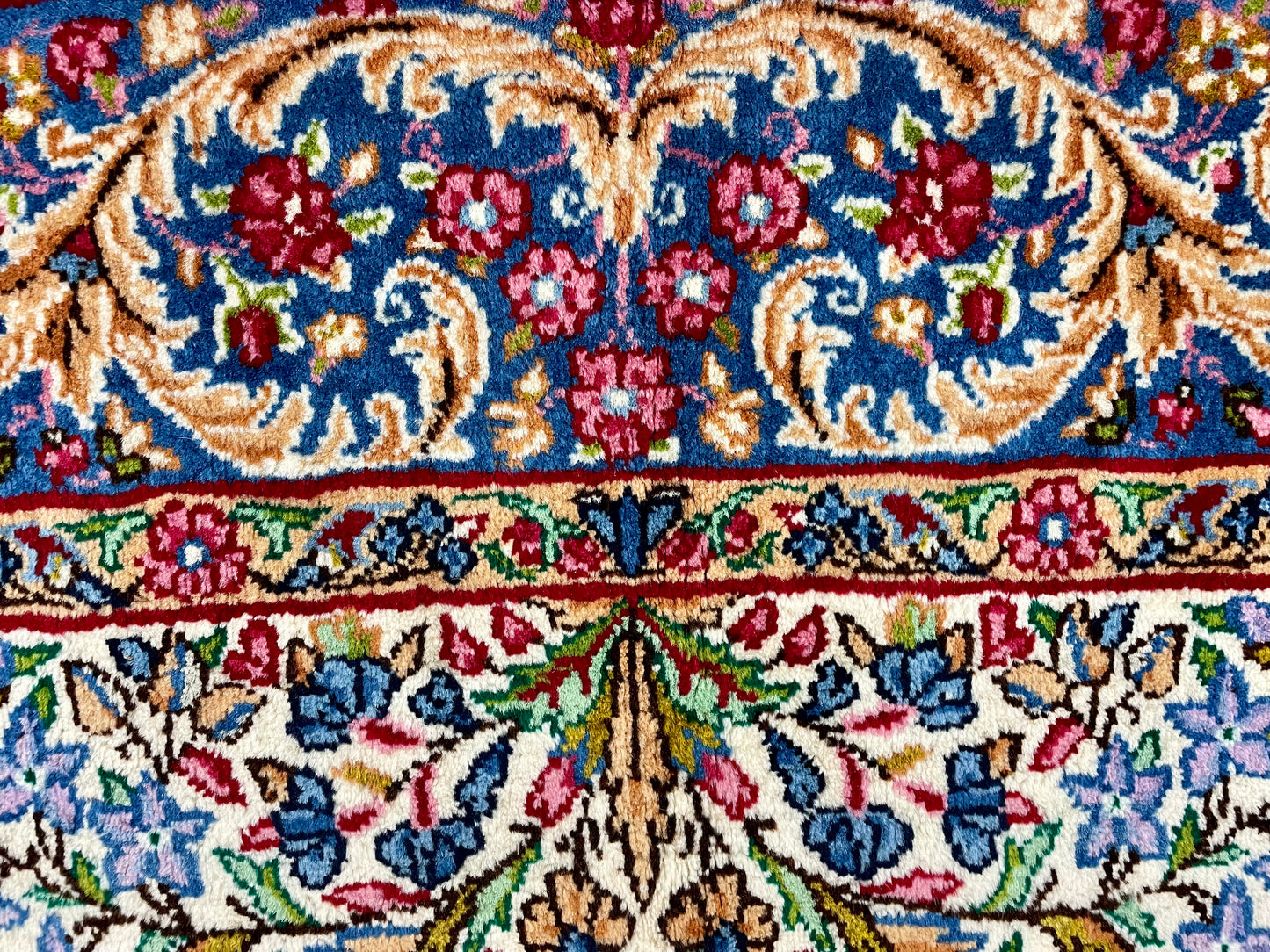 【オンライン限定】ケルマン 257cm x 153cm NT10498