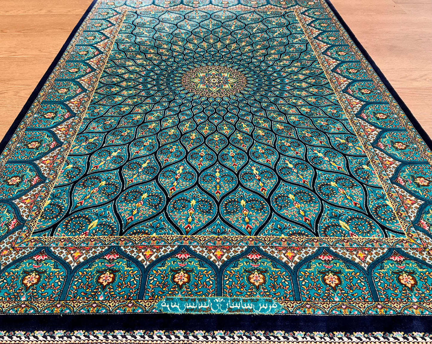 ペルシャンシルク 120cm x 80cm PS10999