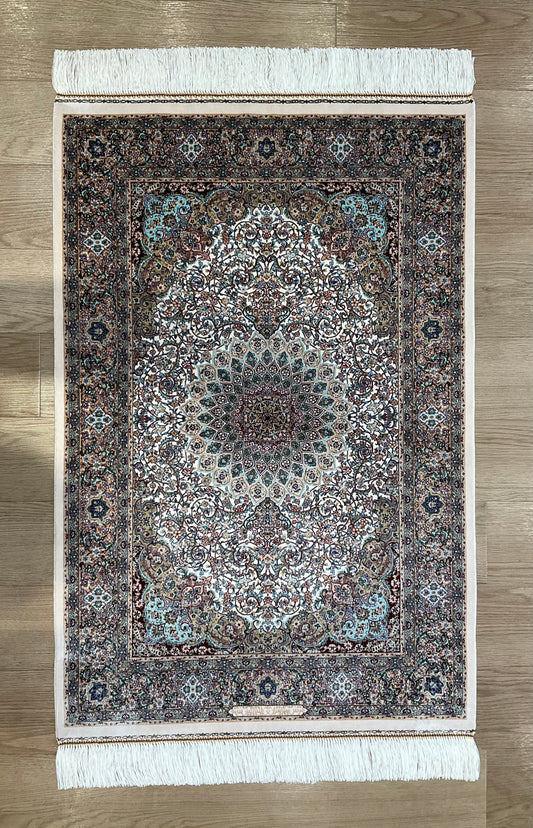 ペルシャンシルク 120cm x 80cm PS9644