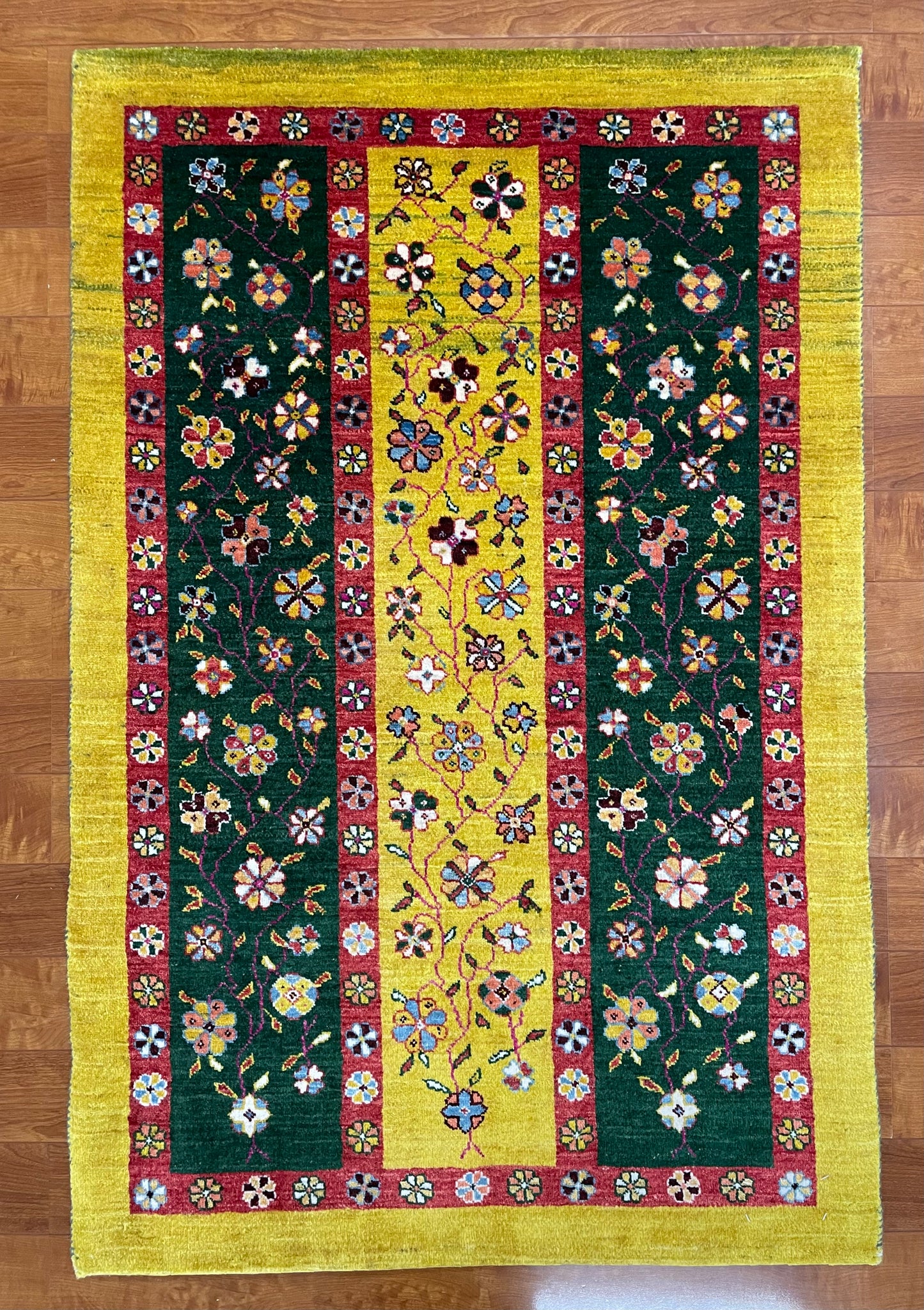 【オンライン限定】カシュクリギャッベ 135m x 90cm RJ14828