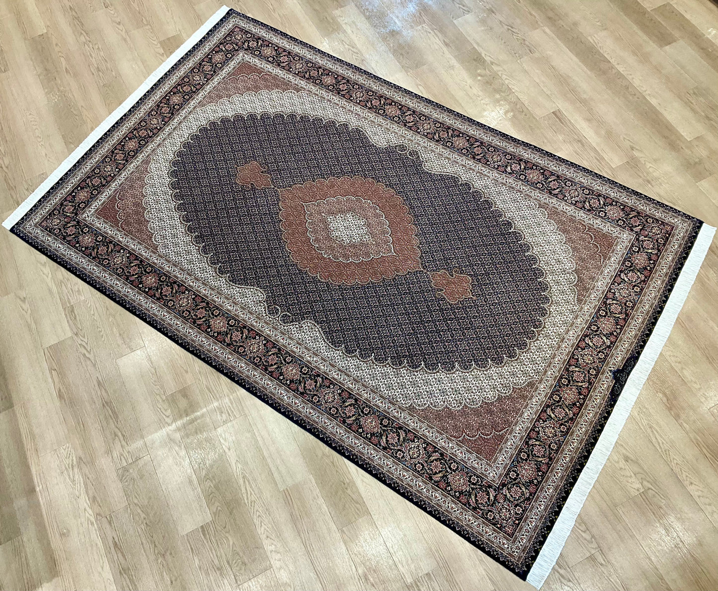 タブリーズ アブドラーヒ工房 300cm x 207cm NT5652